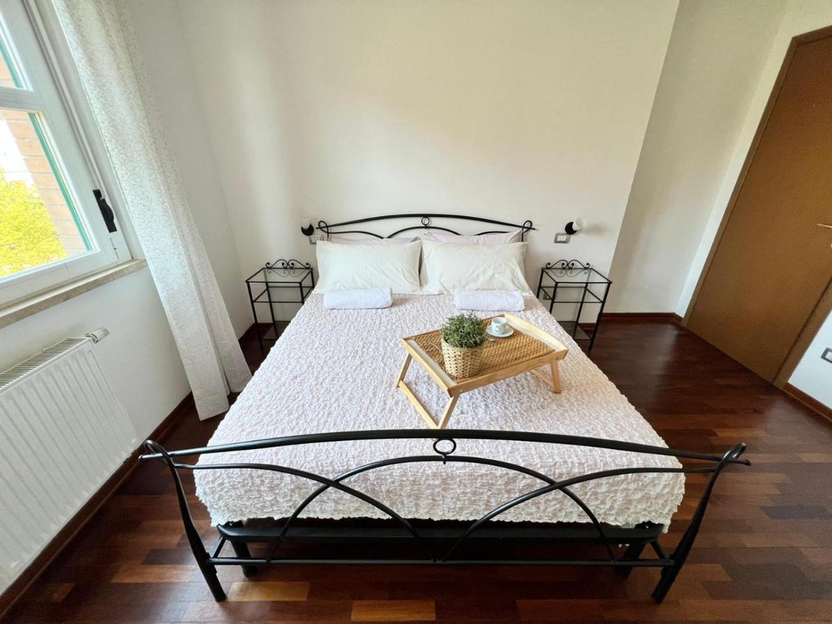 Isotta Guest House Family E Pet Friendly เปรูจา ภายนอก รูปภาพ